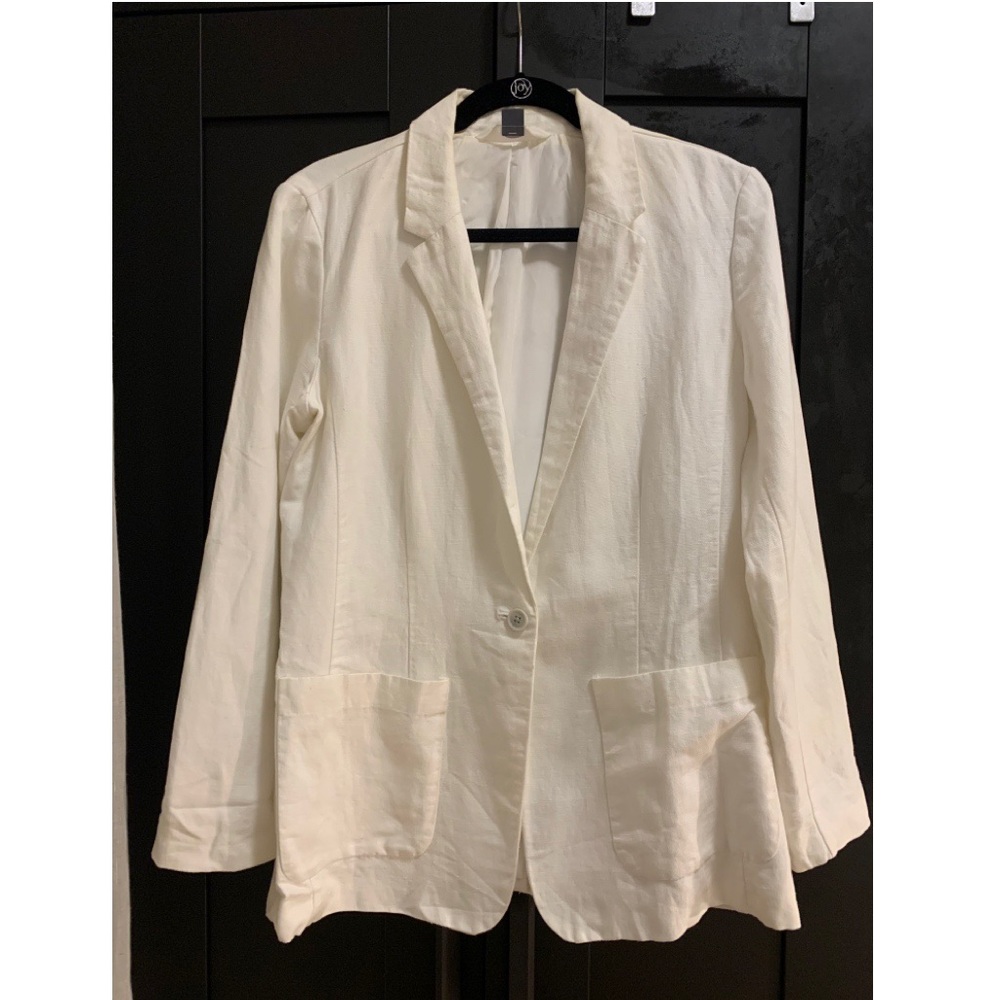 White linen blazer